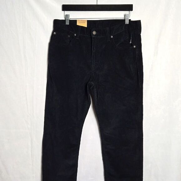 Levi's Other - NWT.. LEVI'S.. black courderoy pants..